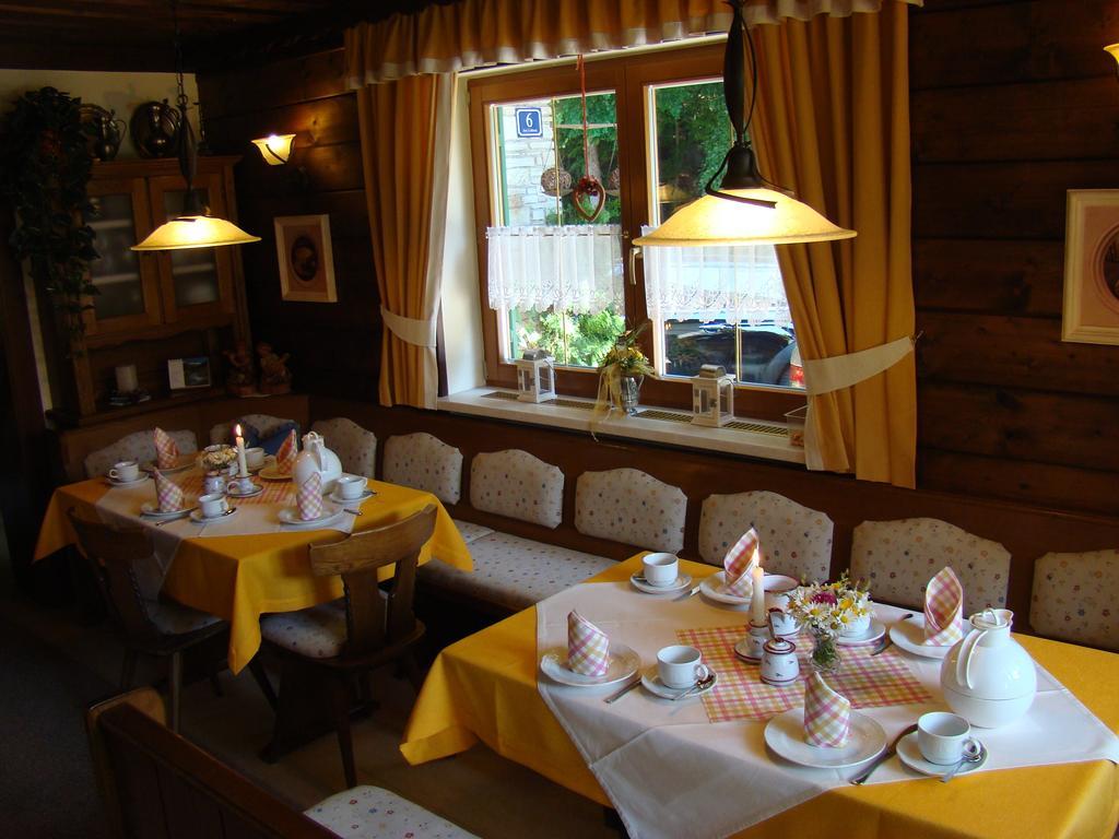 Landhaus Teufl Bed and Breakfast Faistenau Buitenkant foto