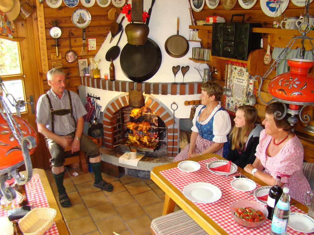 Landhaus Teufl Bed and Breakfast Faistenau Buitenkant foto