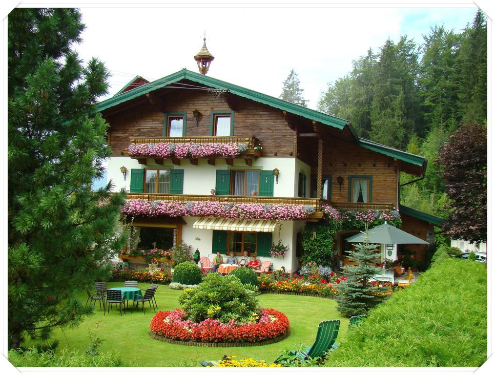 Landhaus Teufl Bed and Breakfast Faistenau Buitenkant foto